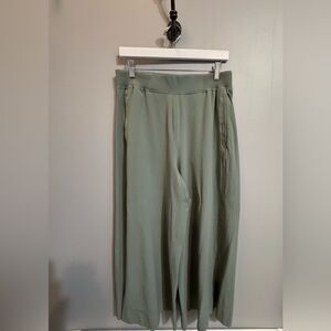 Lululemon Stretch Woven Wide Leg Pant